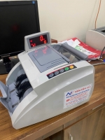 Máy đếm tiền JINGRUI 5688