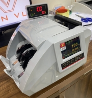 Máy đếm tiền AKIO AD 25